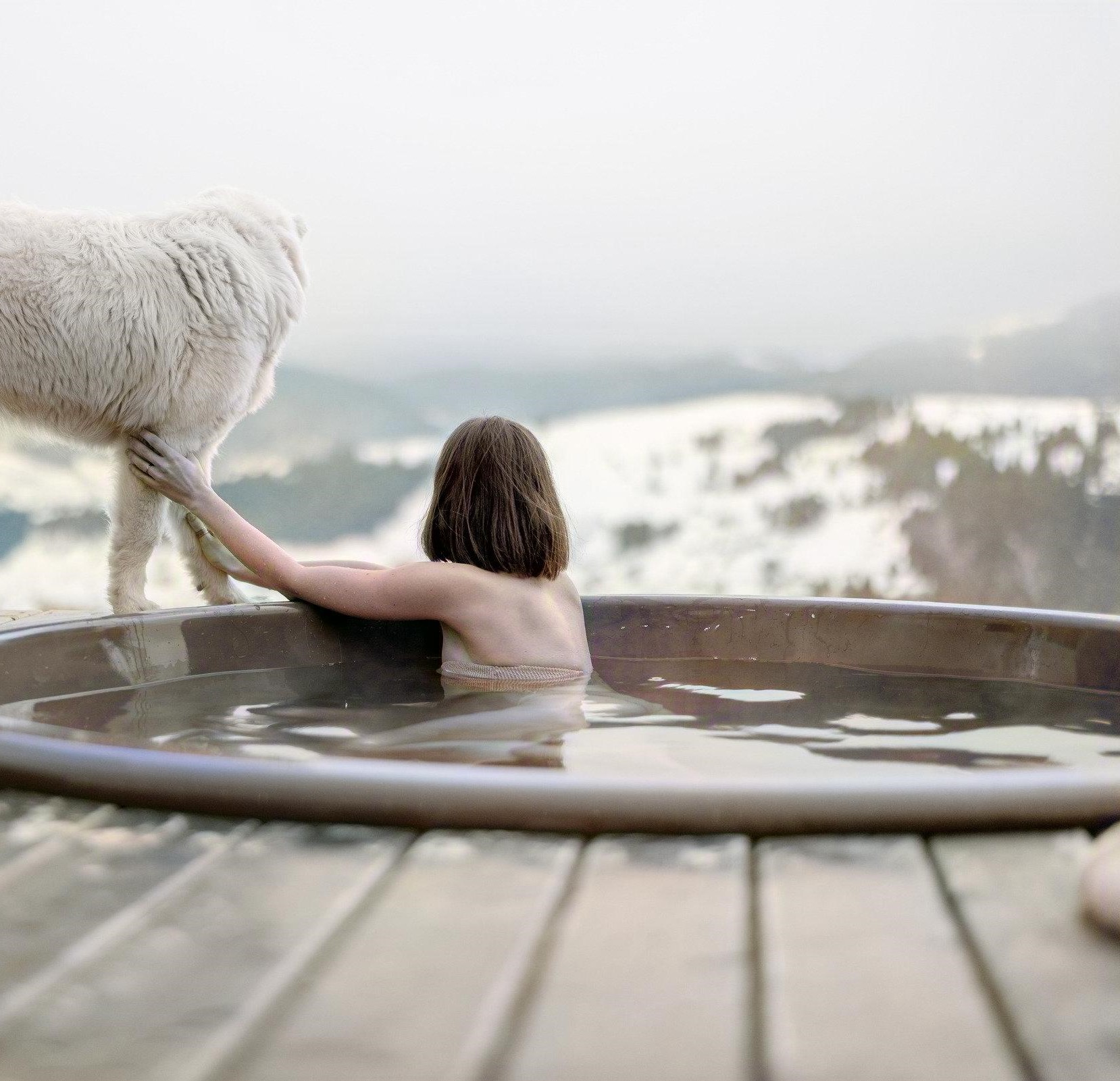 Neden Hot Tub Jakuzi?